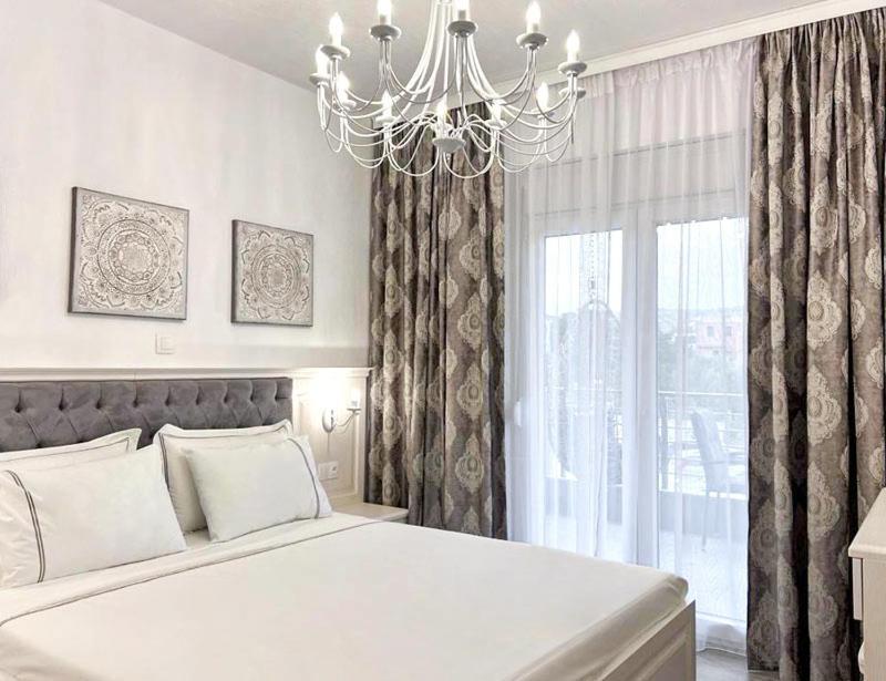 Royal Apartments - Nikiti ภายนอก รูปภาพ