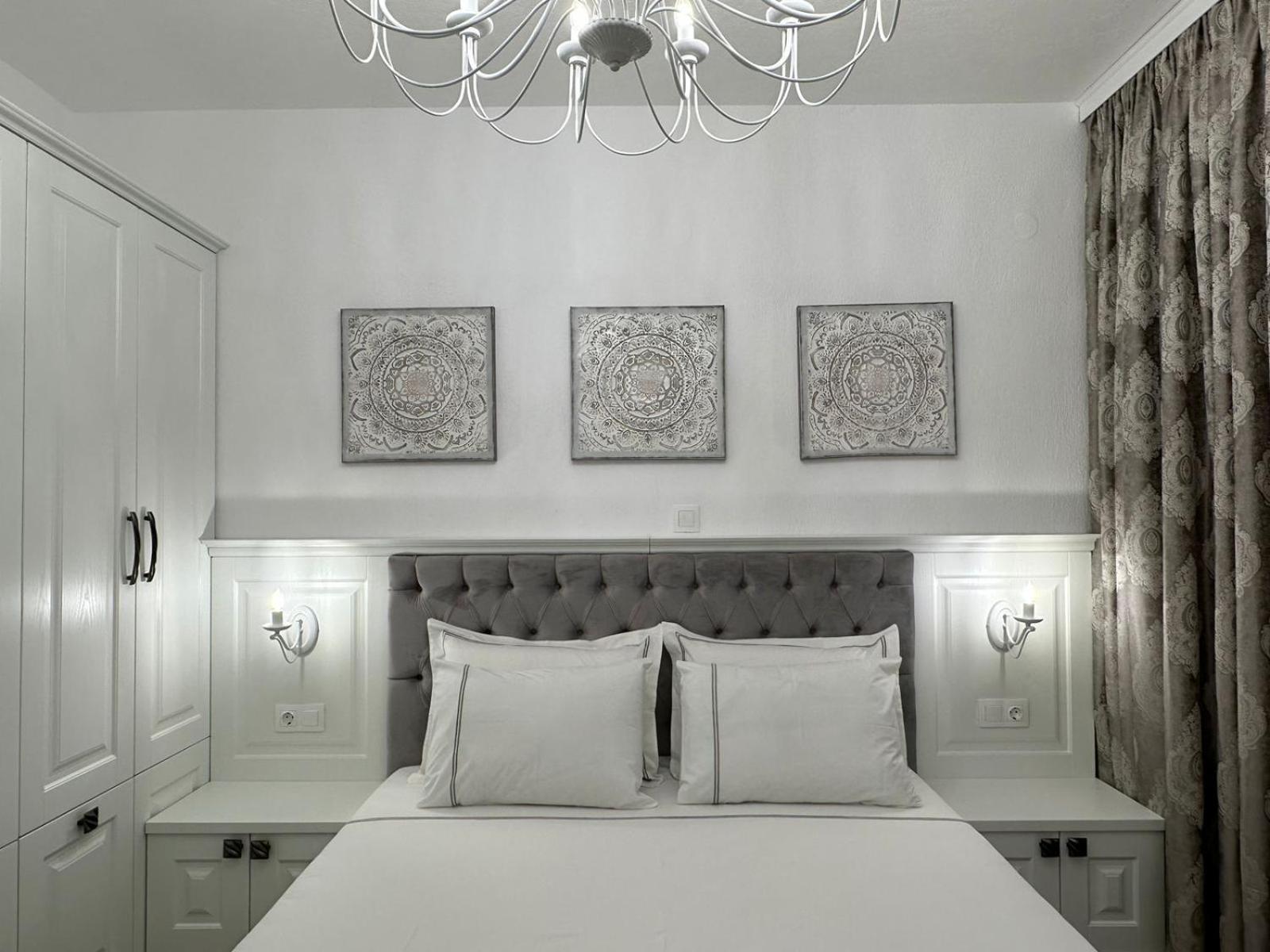 Royal Apartments - Nikiti ภายนอก รูปภาพ